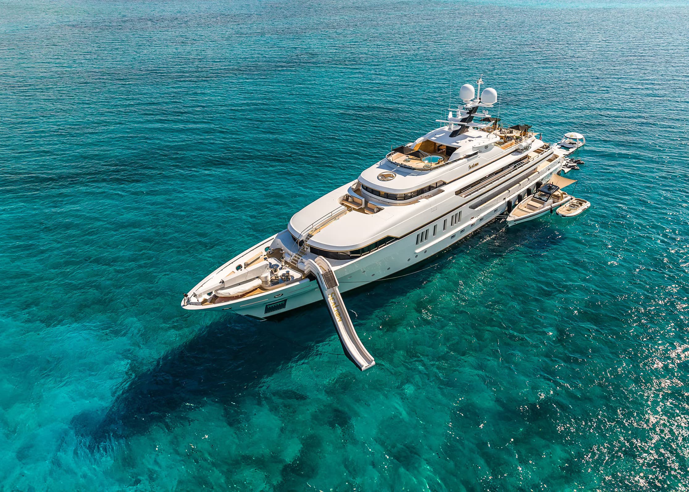 The Ultimate Guide to Yacht Chartering